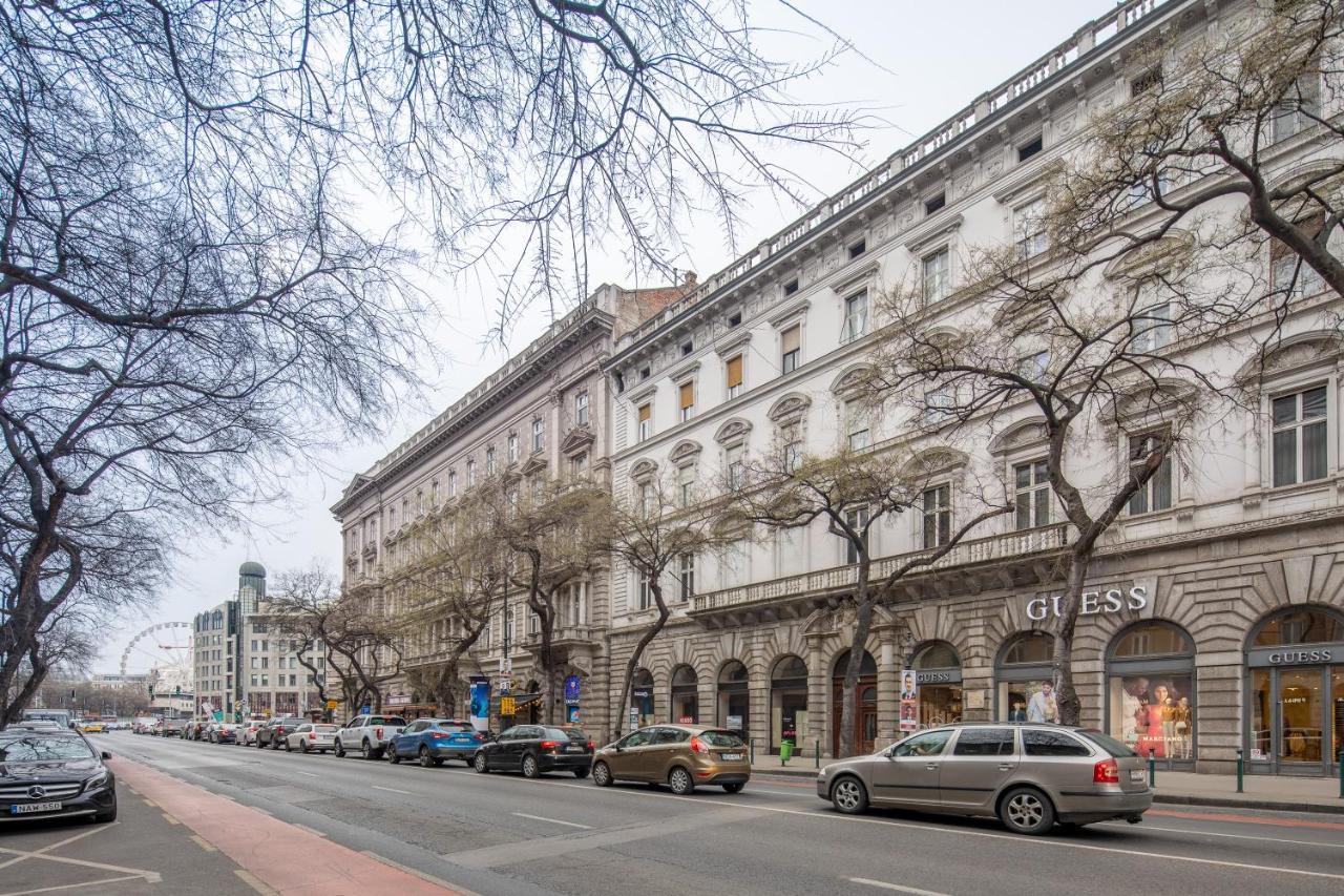 Budapest Marvelous Apartment In Andrassy Boulevard ภายนอก รูปภาพ