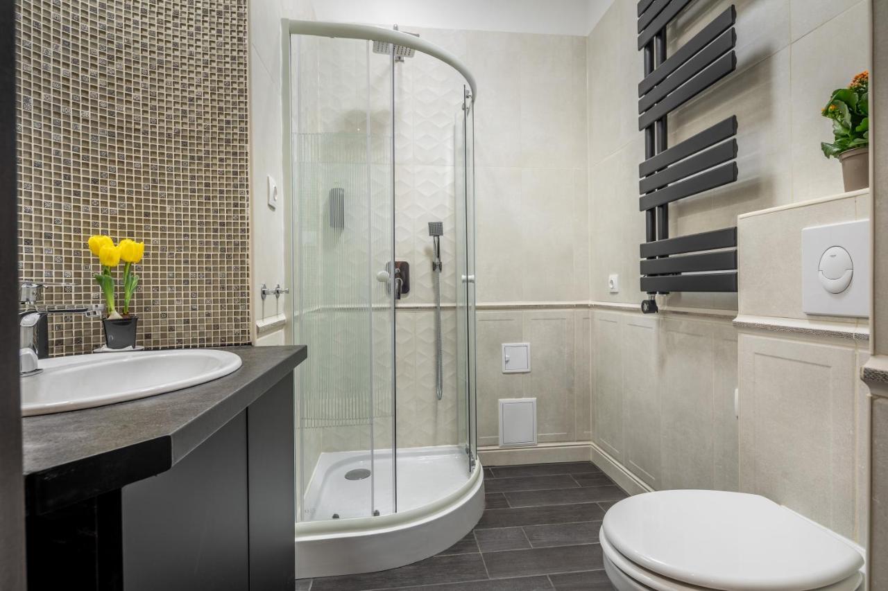 Budapest Marvelous Apartment In Andrassy Boulevard ภายนอก รูปภาพ