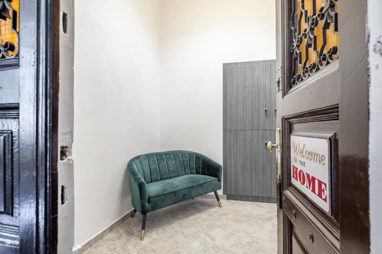 Budapest Marvelous Apartment In Andrassy Boulevard ภายนอก รูปภาพ