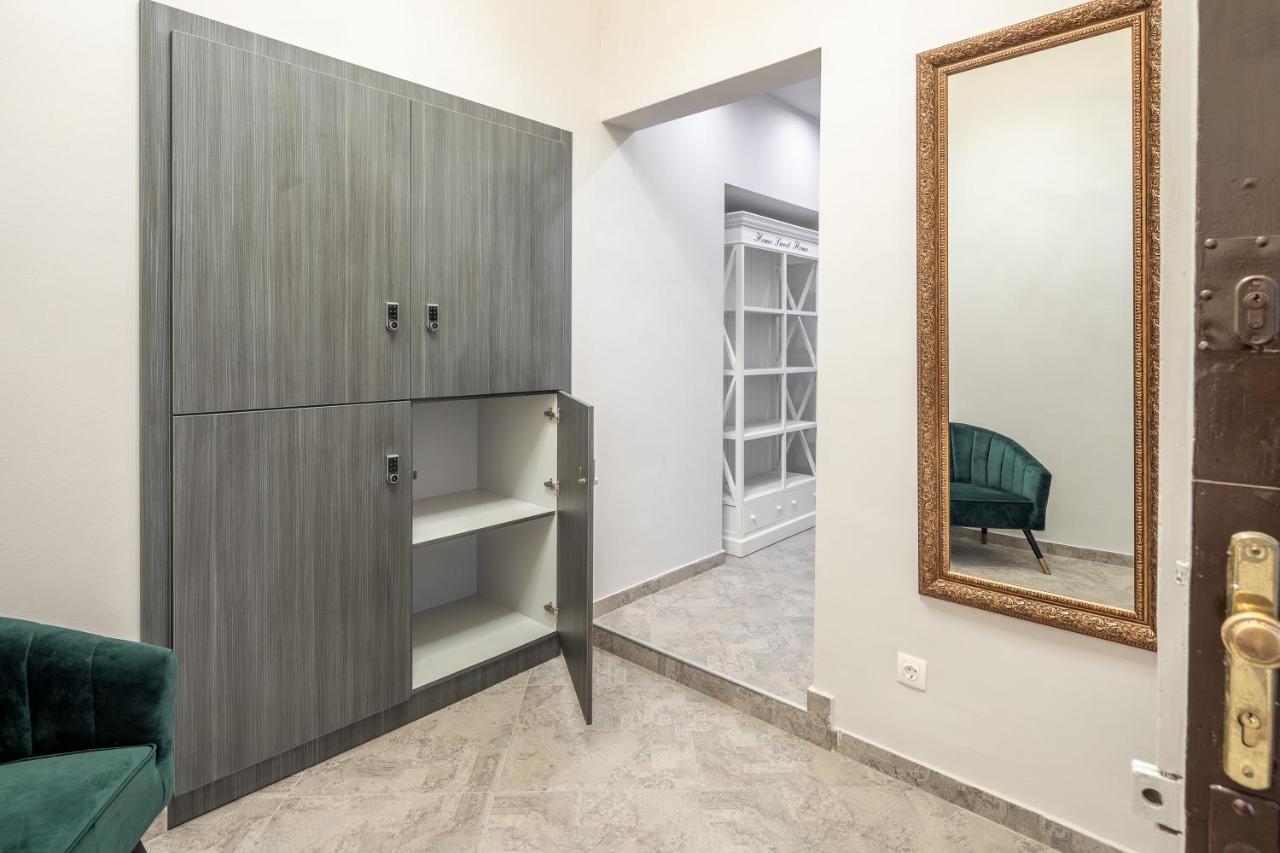 Budapest Marvelous Apartment In Andrassy Boulevard ภายนอก รูปภาพ