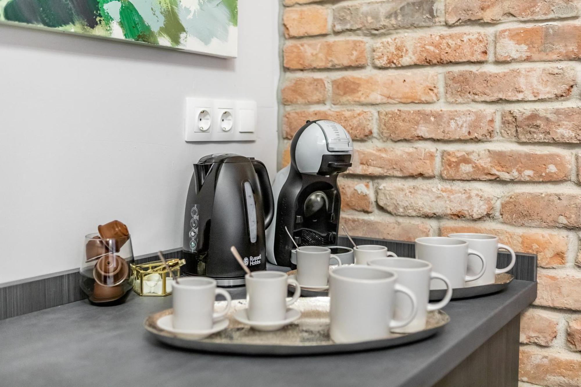 Budapest Marvelous Apartment In Andrassy Boulevard ภายนอก รูปภาพ